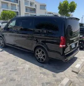 Ihr ultimativer Chauffeur-Service in Kairo: Mercedes Van VIP V-Klasse 2025