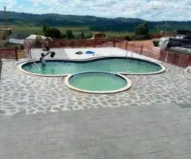 Swimming pool maintenance services